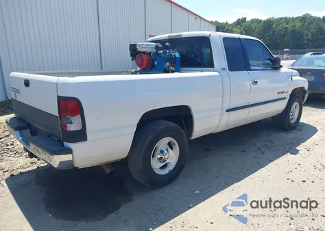 2001 Dodge Ram 1500 из США, поврежденный, VIN 3B7HC13Z91M266545